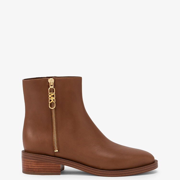 MICHAEL KORS�i�}�C�P����R�[�X�j�̃V���b�v�j���[�X�u�yMICHAEL KORS�z�H�~�̃}�X�g�A�C�e���I�u�[�c���W��v