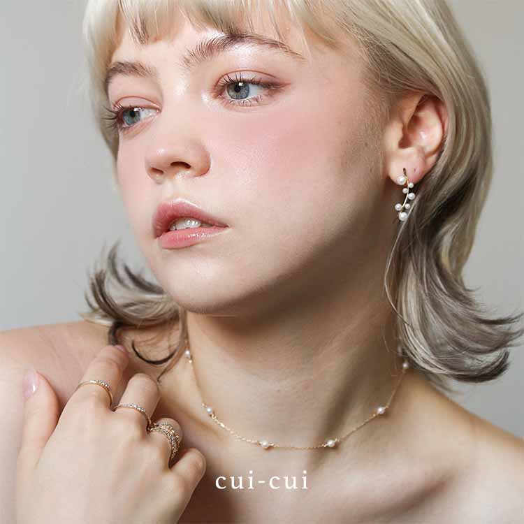 ダイヤモンド♡美品【キュイキュイ】K10 世界最小ダイヤ フックピアス 