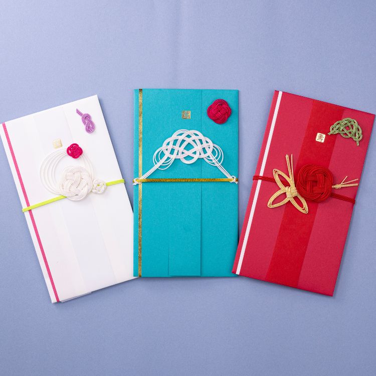 MARK'S�i�}�[�N�X�j�̃V���b�v�j���[�X�u���j���̐Ȃ��ʂ�B�l�C�̃f�U�C�������v