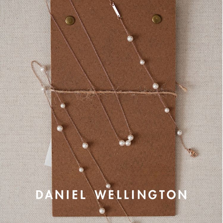 Daniel Wellington�i�_�j�G�� �E�F�����g���j�̃V���b�v�j���[�X�uElegance in Soft Focus�v