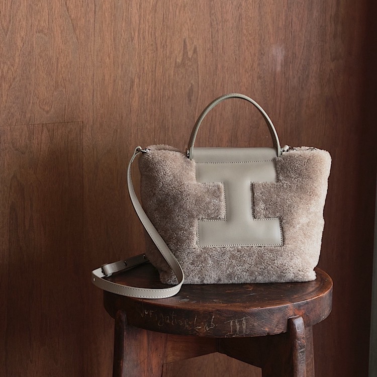 ☆イアクッチ☆IACUCCI エーラ S CERVO バッグ イアクッチ IACUCCI アーゴ M NYLON/CERVO （black