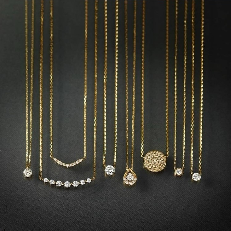 アガット 0.2カラット ダイヤネックレス K18 シークレット アガット K18 0.2ct シークレットダイヤモンドネックレス