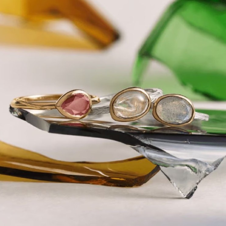 agete�i�A�K�b�g�j�̃V���b�v�j���[�X�u�d�˂ĉ����I�茳���ʂ�V�R�΃����O�v