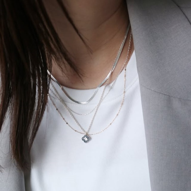 NOJESSimWFXj̃Vbvj[XuySummer Necklace Stylingzv