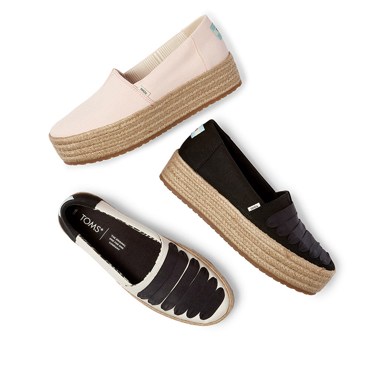 Toms トムスのトピックス Toms Women S 洒落感たっぷりなエスパドリーユプラットフォームスリッポン Zozotown