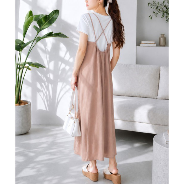 Amulet�i�A�~�����b�g�j�̃V���b�v�j���[�X�u�yDewlily�z���p�܂ł������ɉf���� �o�b�N�N���X�����O�L���~�����s�[�X�v