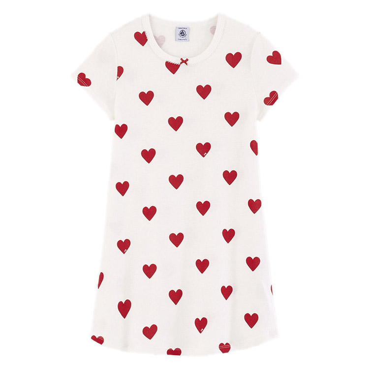 Petit Bateau プチバトーのトピックス 親子 姉妹でお揃いも 幸せ感いっぱいのハート柄アイテムをプチバトーでチェック Zozotown