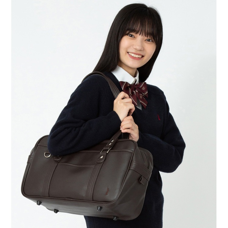 ご予約商品 4月中旬より順次配送 イーストボーイ 合皮 バッグ ご予約商品 4月中旬より順次配送 イーストボーイ 合皮 バッグ