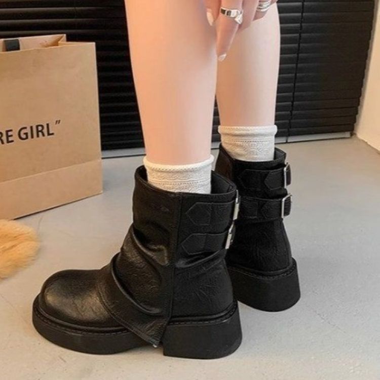 mebole�i���{���j�̃V���b�v�j���[�X�u�ymebole�zback belt flat boots�v