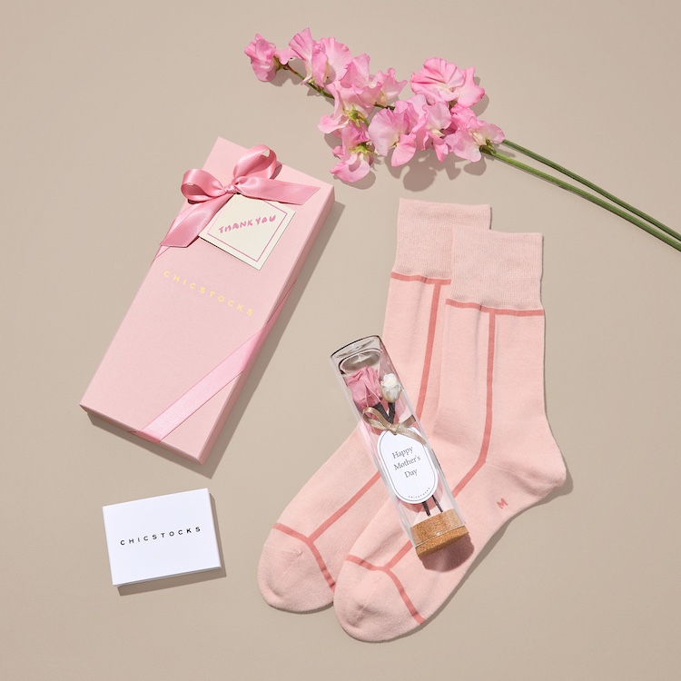 CHICSTOCKS�i�V�b�N�X�g�b�N�X�j�̃V���b�v�j���[�X�u���N����̓�����̃M�t�g�Z�b�g��2��ޔ����I���邢�J���[�̌C���ő������ʂ�܂��I�v