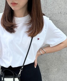 セール】トミー1番人気の定番Tシャツ！【TOMMY HILFIGER】CORE