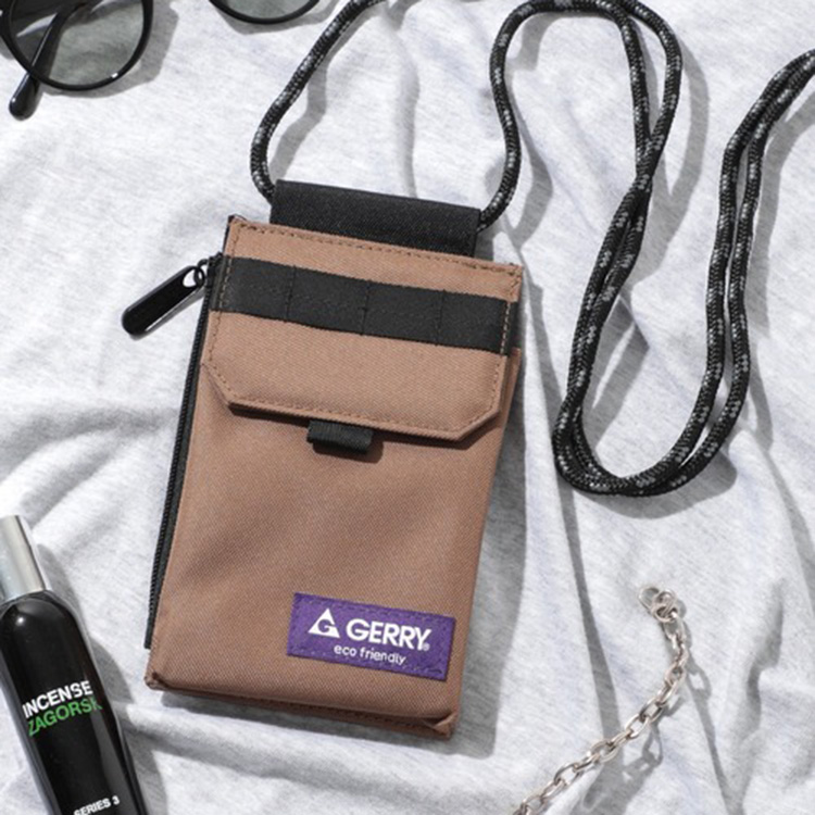 【新品未開封】 STUTS Eutopia限定サコッシュ付セット SETUP7｜セットアップセブンのトピックス「軽やか＆スマート。ミニマル