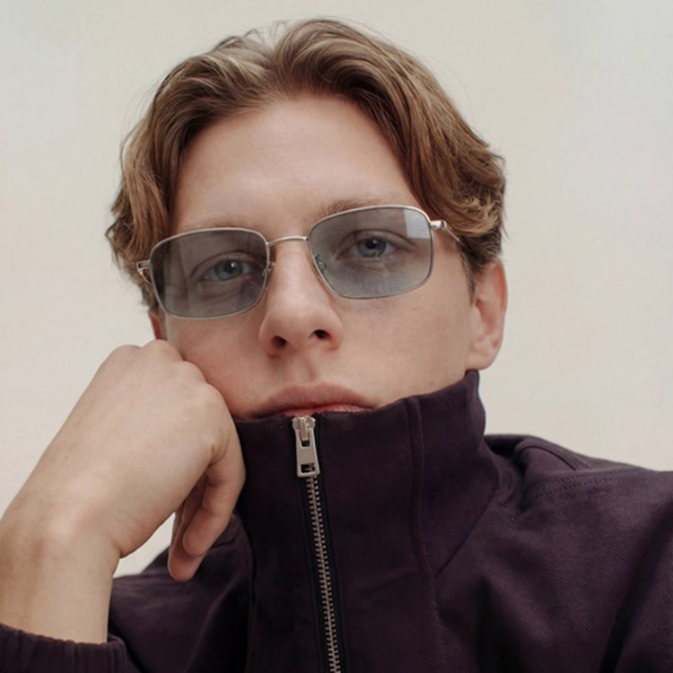 SETUP7�i�Z�b�g�A�b�v�Z�u���j�̃V���b�v�j���[�X�u���O���΍���������ɁB�g�����h�T���O���X�����낢�I�v