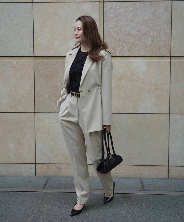 ESTNATION�i�G�X�g�l�[�V�����j�̃V���b�v�j���[�X�u�yESTNATION WOMEN'S�z��Ԃ̃Z�b�g�A�b�v�́A�f�ފ��̂���C���i�[�����킹�邱�ƂőN�xUP�B�v