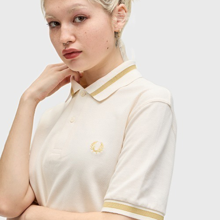 Amy Winehouse Pocket Detail Polo Shirt(ポロシャツ)|FRED Amy Winehouse Pocket Detail Polo Shirt(ポロシャツ)|FRED