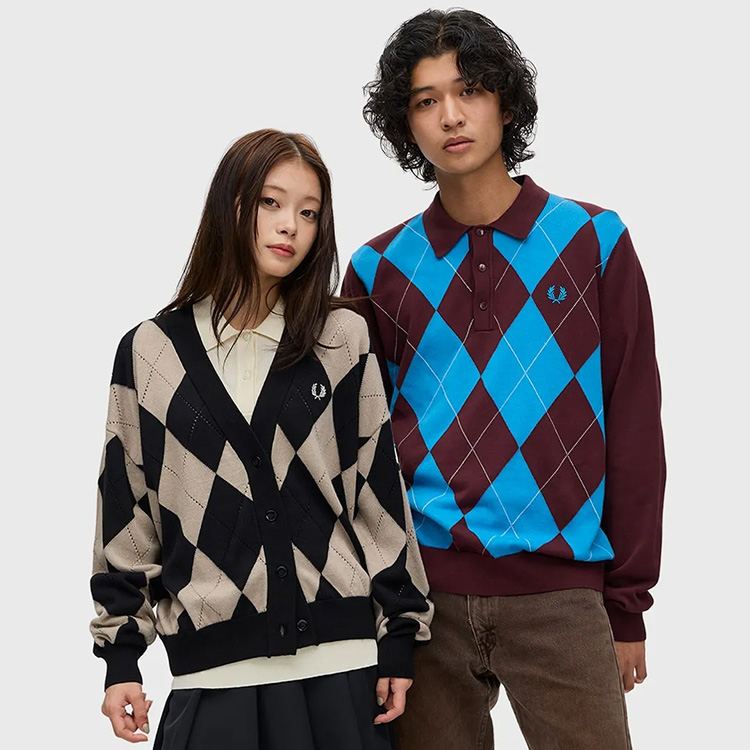 【新品】FRED PERRY フレッドペリー Vネック ニットセーター M Classic V Neck Sweater／クラシックVネックニット（ニット