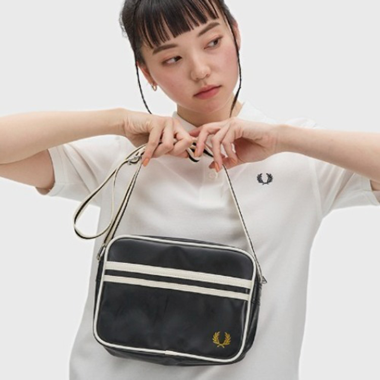 FRED PERRY�i�t���b�h�y���[�j�̃V���b�v�j���[�X�uFRED PERRY �o�b�O���W�v