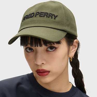 FRED PERRY�i�t���b�h�y���[�j�̃V���b�v�j���[�X�u�t�F�X��A�E�g�h�A�ɂ��劈���FRED PERRY�̃t�@�b�V���������v