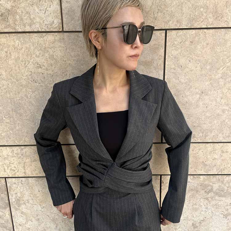 日本製エアリーストレッチブルゾン（その他アウター）｜JENNE