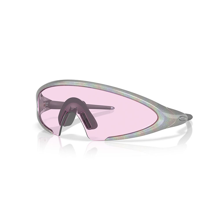 LUXOTTICA�i���b�N�X�I�e�B�J�j�̃V���b�v�j���[�X�uOAKLEY�A�C�E�F�A�A���Ԍ���^�C���Z�[���J�Ò��I�v