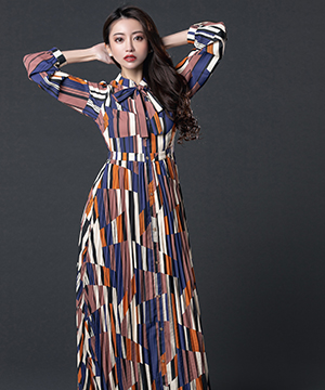 Emiriawiz エミリアウィズのトピックス Emiriawiz 幾何学柄ワンピースから新作発売のお知らせ Zozotown