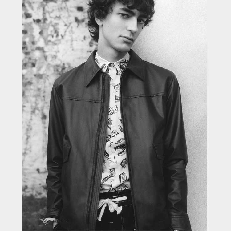 Paul Smith ポール スミスのトピックス 今期おすすめアウター特集 Zozotown Paul Smith ポール スミスのトピックス 今期おすすめアウター特集 Zozotown