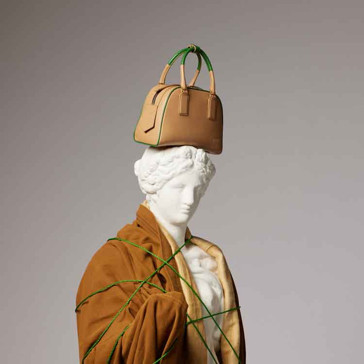 PSパッファー ショルダーバッグ / 555428 WB180S（ショルダーバッグ