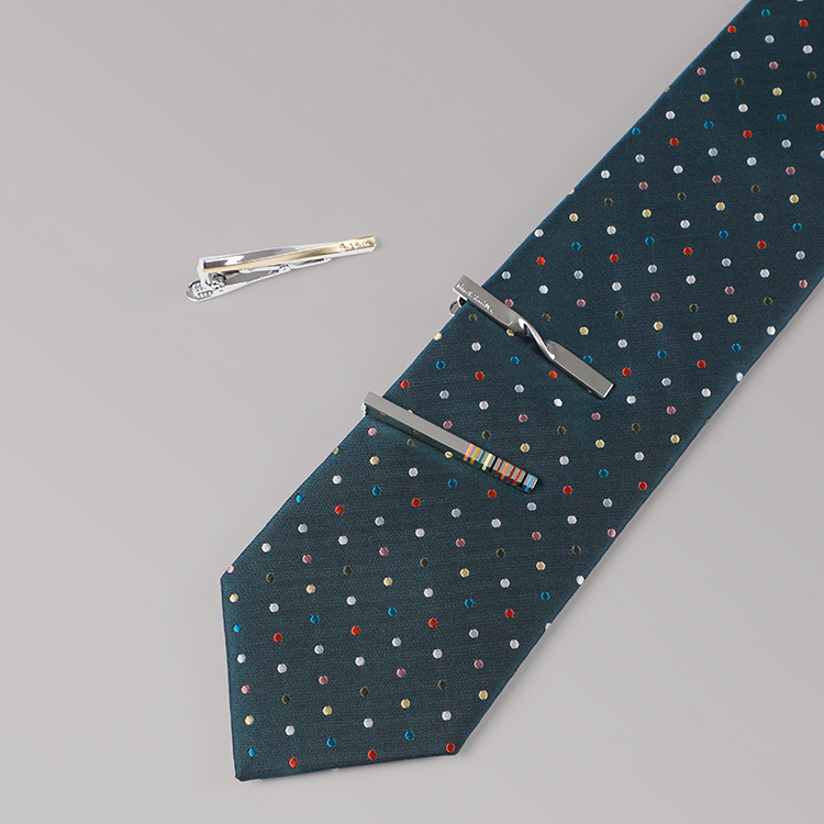 Paul Smith�i�|�[���E�X�~�X�j�̃V���b�v�j���[�X�u��l�̃M�t�g�I�тɖ�������R�� ! �Z���X������r�W�l�X���� �v