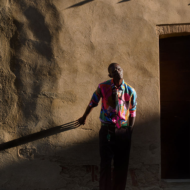 Paul Smith�i�|�[���E�X�~�X�j�̃V���b�v�j���[�X�u�t�ăX�^�C�����i�グ ! �������W�߂�V��V���c���������v