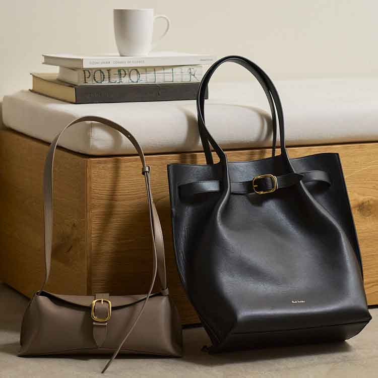 Paul Smith�i�|�[���E�X�~�X�j�̃V���b�v�j���[�X�u�H�̃X�^�C�����O���������߂�o�b�O�v