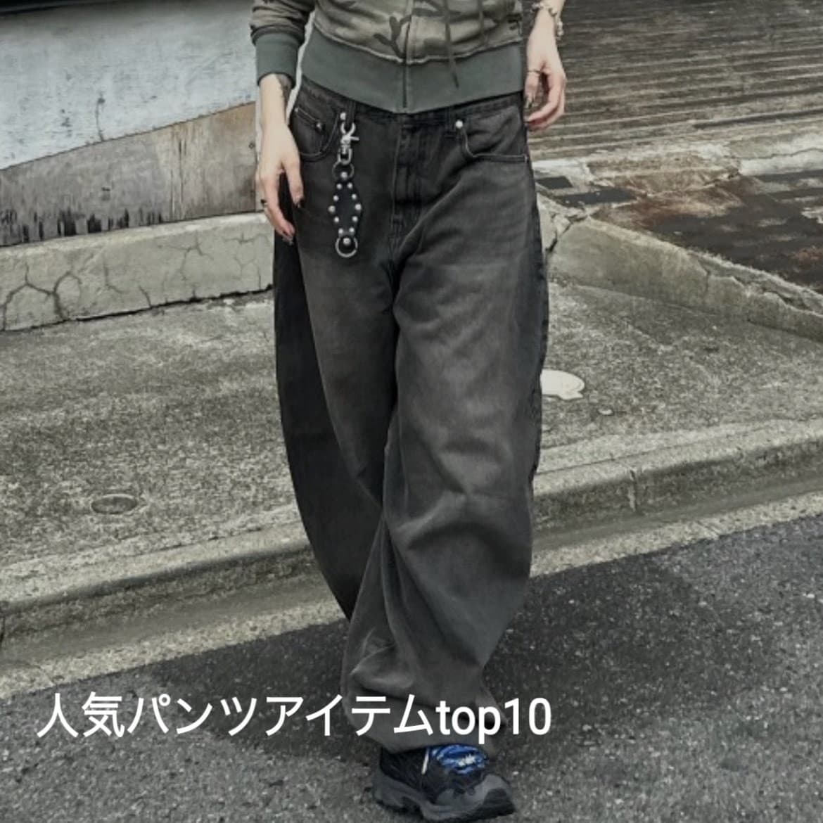 Chikashitsu +】stripe tuck slacks / 【チカシツプラス】ストライプ