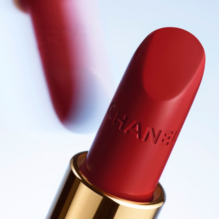CHANEL�i�V���l���j�̃V���b�v�j���[�X�u���R�ŋC�܂܁A�V�������[�W�� �R�R�B �v
