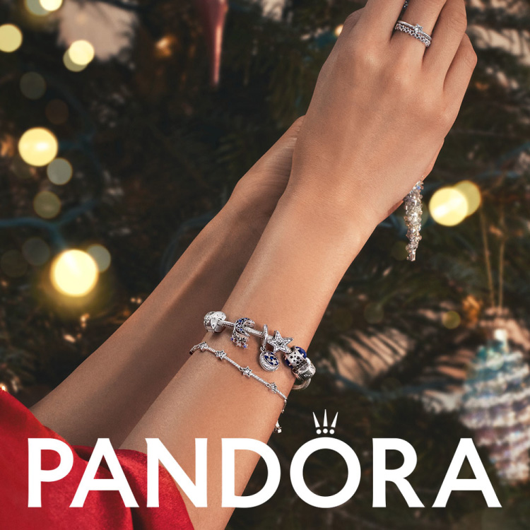 NEW ARRIVAL ディズニー PANDORA ブレスレット チャーム付き