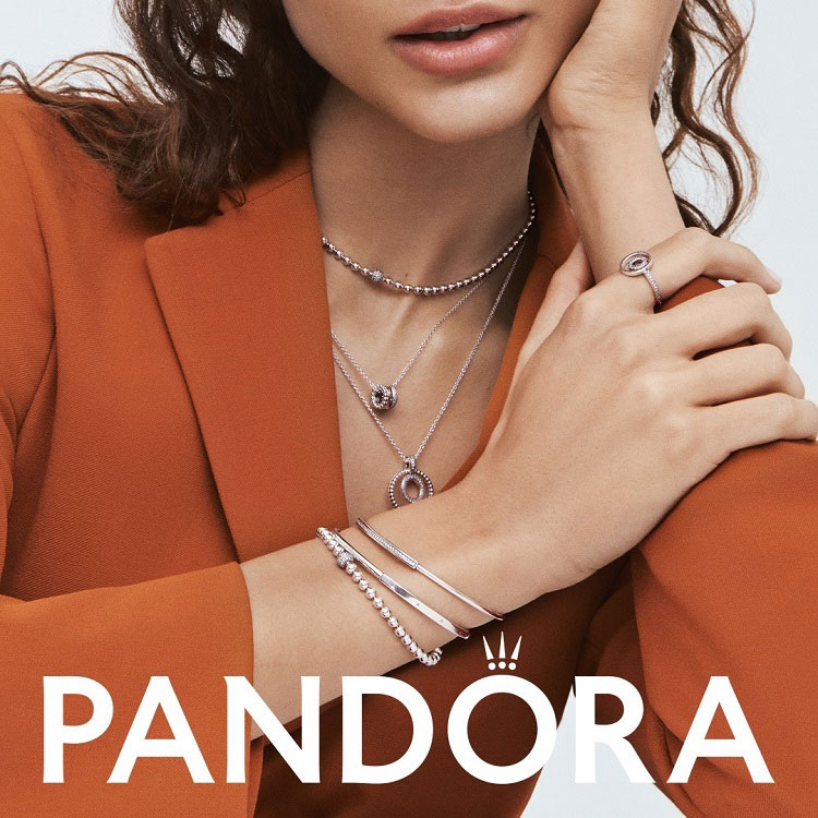 Pandora｜パンドラのトピックス「ジェンダーレスなシルバーバングル