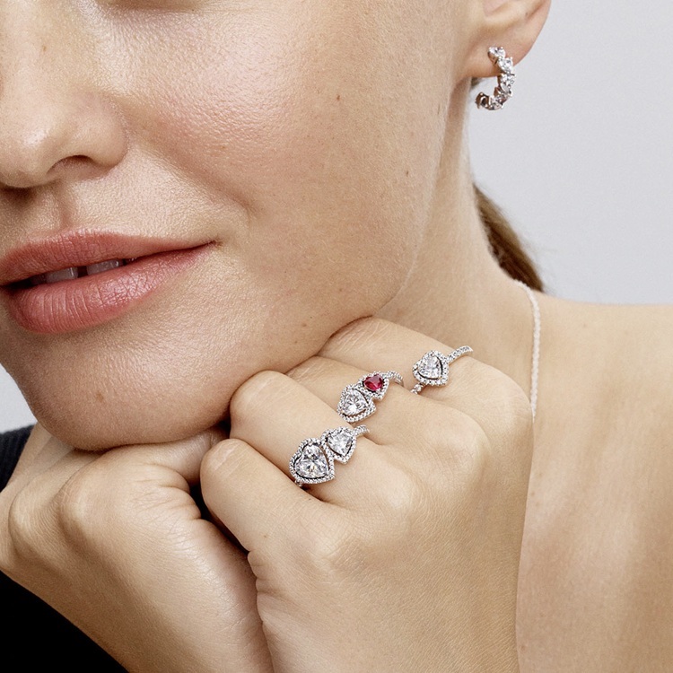 オープン ハート スタッド ピアス（ピアス（両耳用））｜Pandora