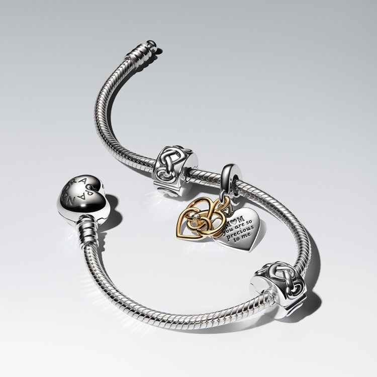 Pandora ME スパークリング クロス ミニダングル チャーム（チャーム