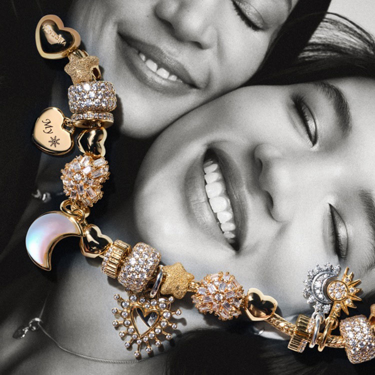 Pandora｜パンドラのトピックス「カスタマイズが楽しめるチャーム