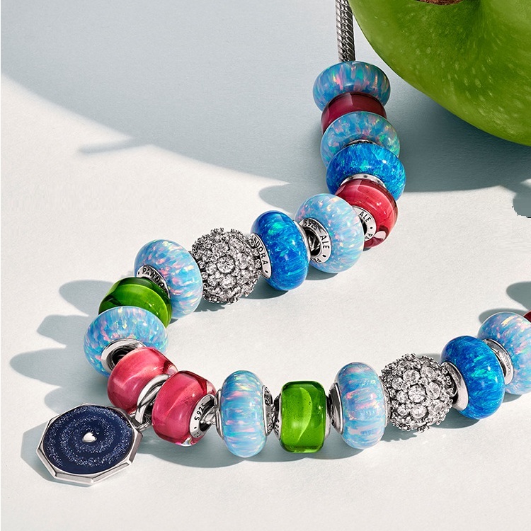 Pandora｜パンドラのトピックス「カラーハート、クリップ、ムラーノ