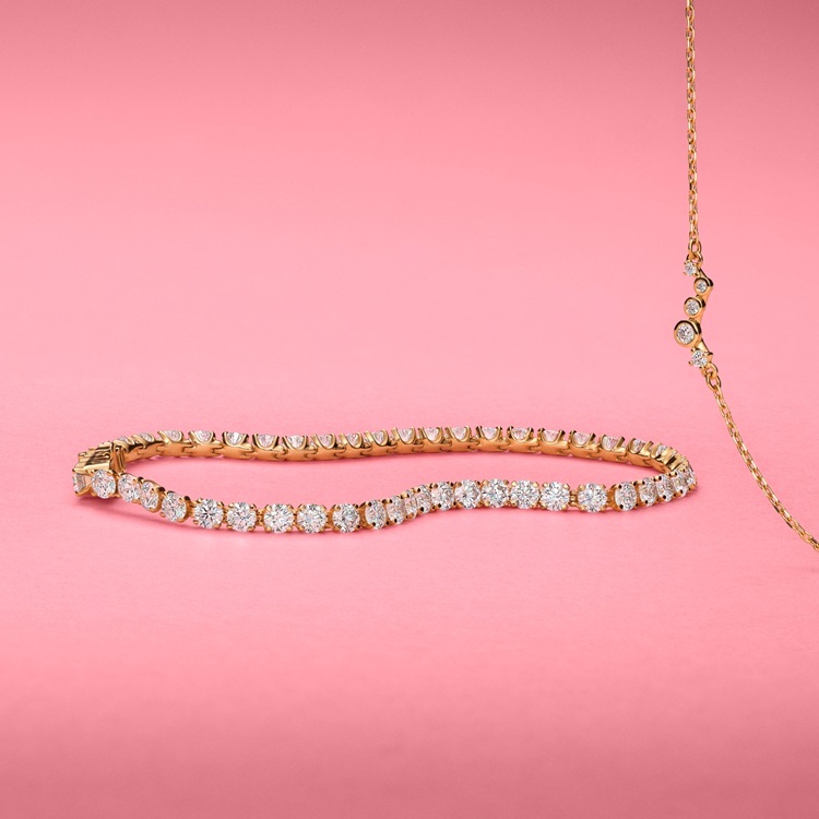 Pandora�i�p���h���j�̃V���b�v�j���[�X�u�S�[���h���X�g�[���yPandora�z�v