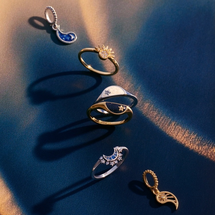 ツートーン スプリッタブル サン ＆ ムーン ダングル チャーム