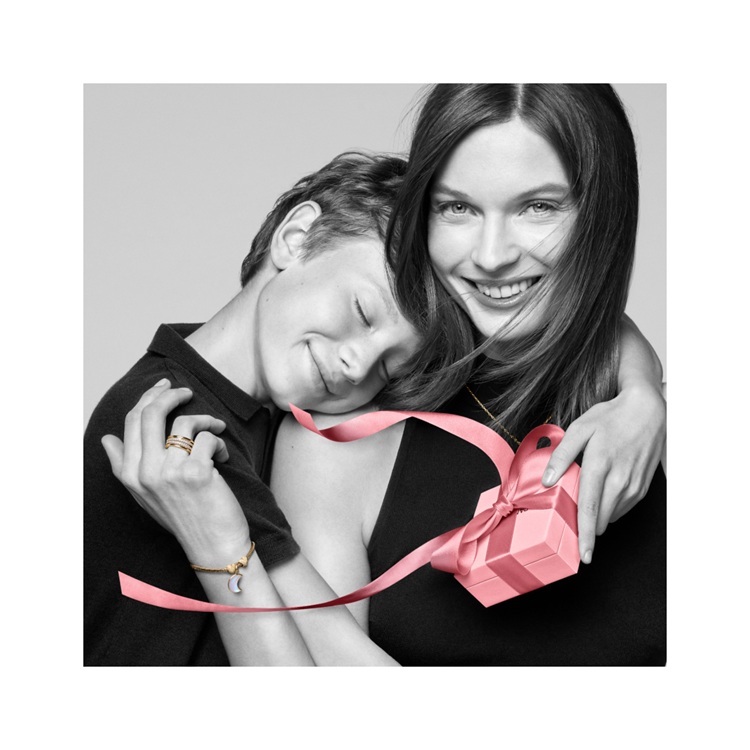 Pandora�i�p���h���j�̃V���b�v�j���[�X�u��̓��M�t�g�yPandora�z�v