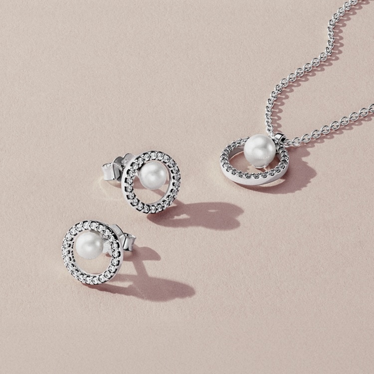 Pandora�i�p���h���j�̃V���b�v�j���[�X�u�p�[���W���G���[�yPandora�z�v