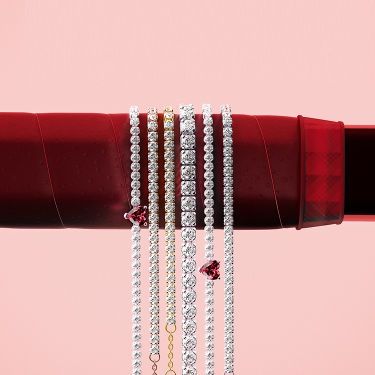 Pandora�i�p���h���j�̃V���b�v�j���[�X�u�e�j�X&�L���[�o���u���X���b�g�yPandora�z�v