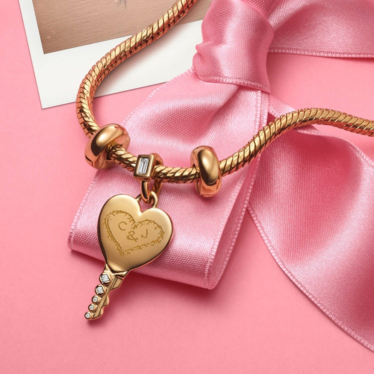 Pandora�i�p���h���j�̃V���b�v�j���[�X�u����\�ȃW���G���[�yPandora�z�v