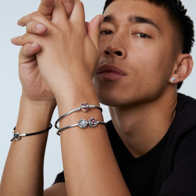 Pandora�i�p���h���j�̃V���b�v�j���[�X�u�����Y�W���G���[�yPandora�z�v