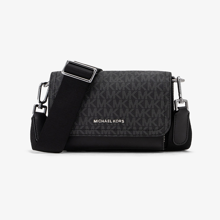 MICHAEL KORS ブラック ショルダーバッグ haruneee MICHAEL KORS ブラックショルダーバッグ - メルカリ