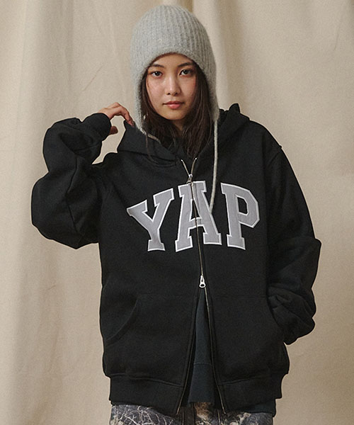 JoyntiWCgj̃Vbvj[XuyUniversal style wear 2025 AW Viz'LOGO' ZIPt[fBv