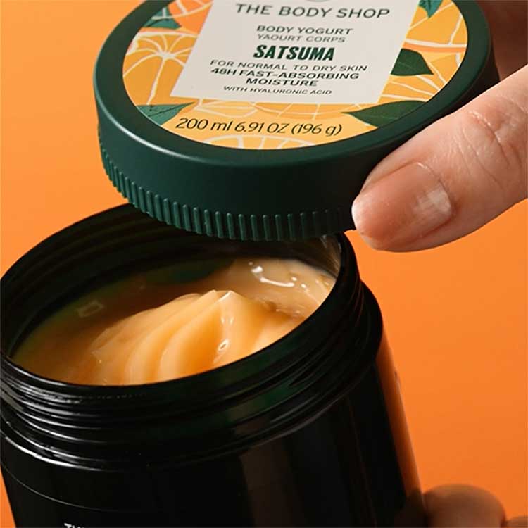 THE BODY SHOP�i�U�{�f�B�V���b�v�j�̃V���b�v�j���[�X�u��l�C�u�T�c�}�v���{�f�B���[�O���g�o�� �v