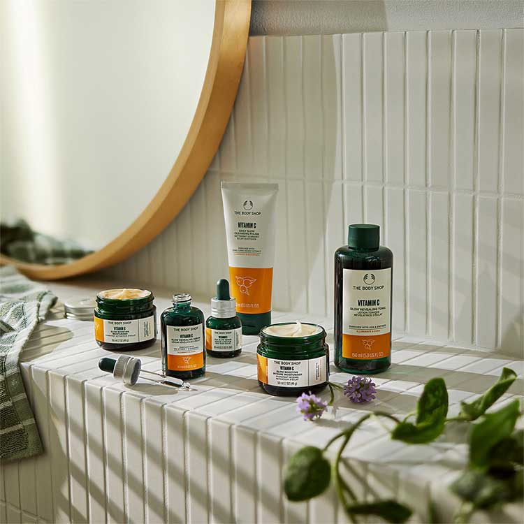 THE BODY SHOP�i�U�{�f�B�V���b�v�j�̃V���b�v�j���[�X�u�s���A�ȋP���A������ C�O���E�V���[�Y �v