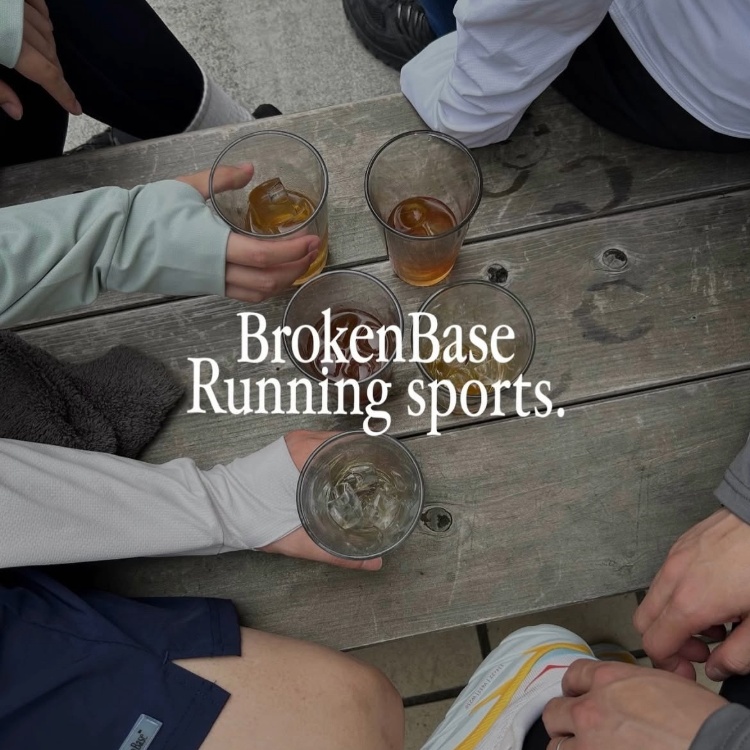 BROKEN BASE�i�u���[�N���x�[�X�j�̃V���b�v�j���[�X�u�yNew Collection�zBrokenBase Running sports - 26SS Arrival �v